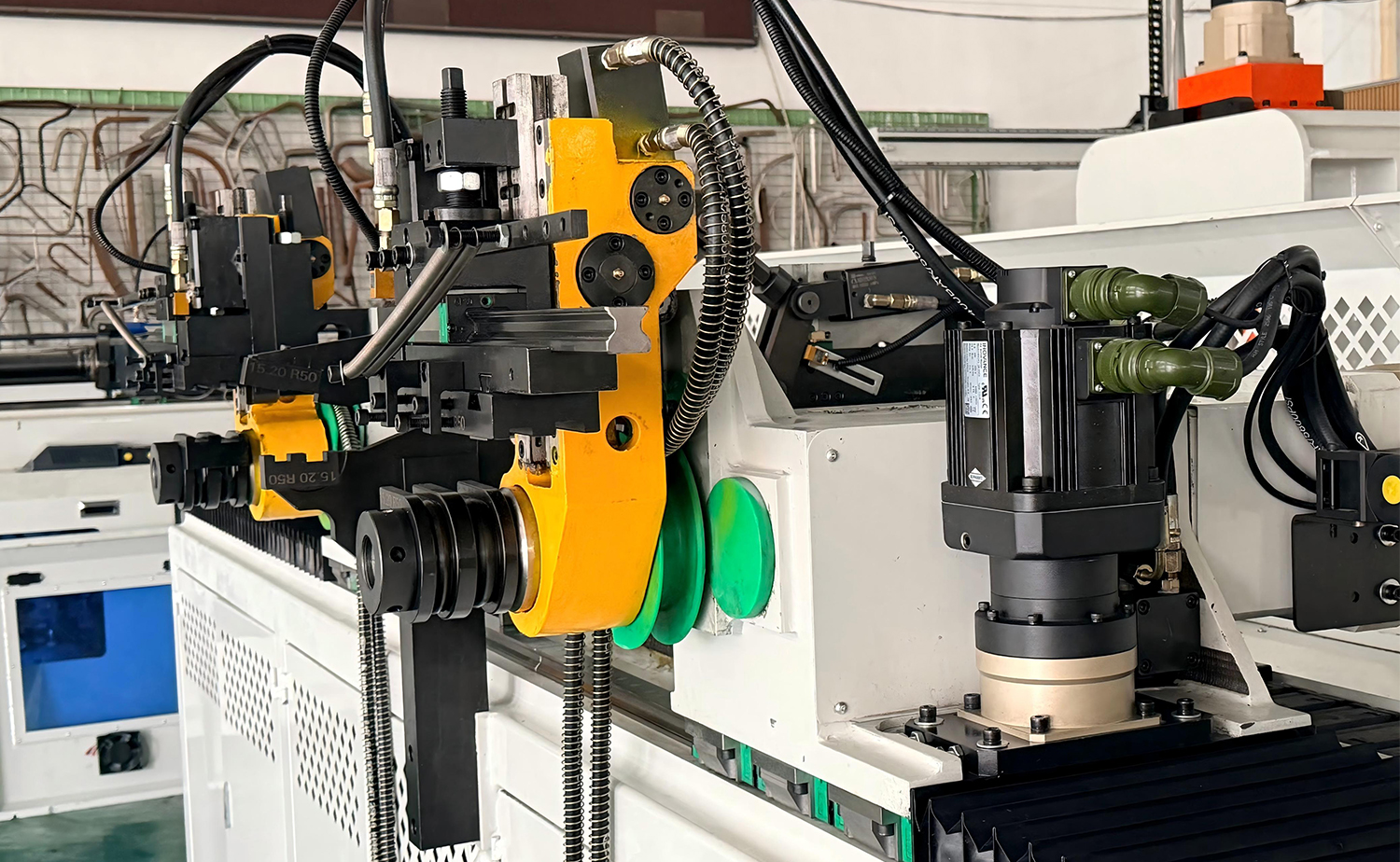 DB CNC 더블 헤드 튜브 벤딩 머신 DB CNC 더블 헤드 튜브 벤딩 머신